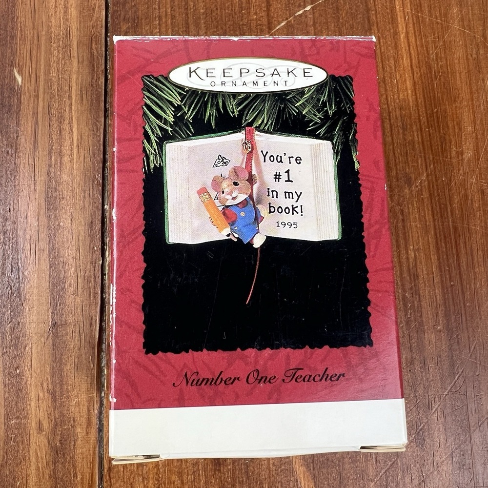 Vintage 1995 Hallmark Keepsake Number One Teacher Mouse Book Ornament
